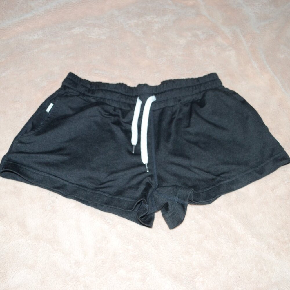 Vuori Perfromance Halo 2.0 Shorts Womens XS Black Drawstring VW339 zip pocket